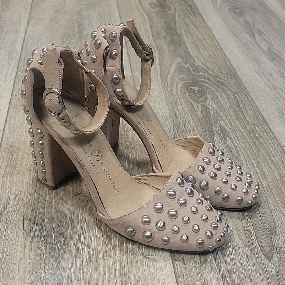 Chinese Laundry Blush Vegas Studded Ankle Strap Heels Size 7 1/2